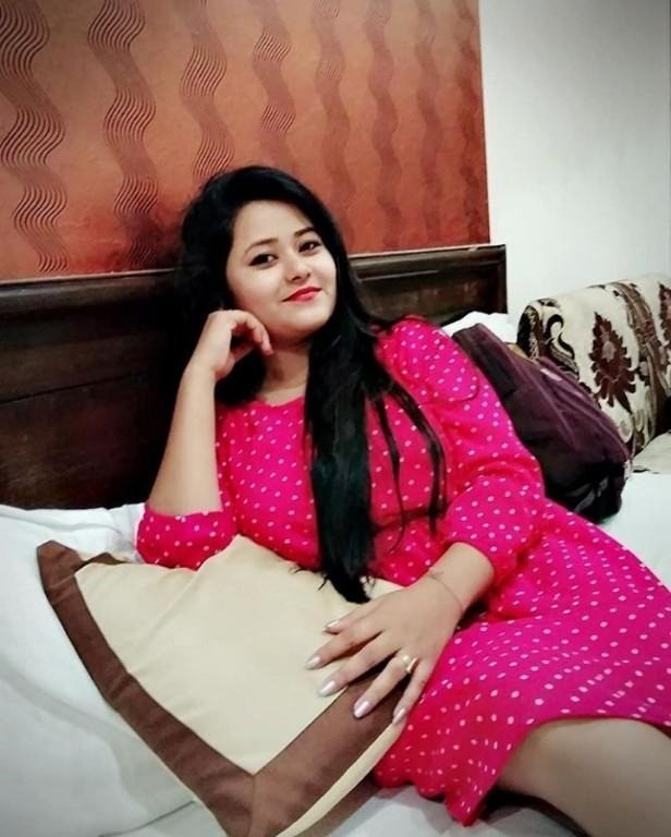 Call girl in Ashoka Hotel - name